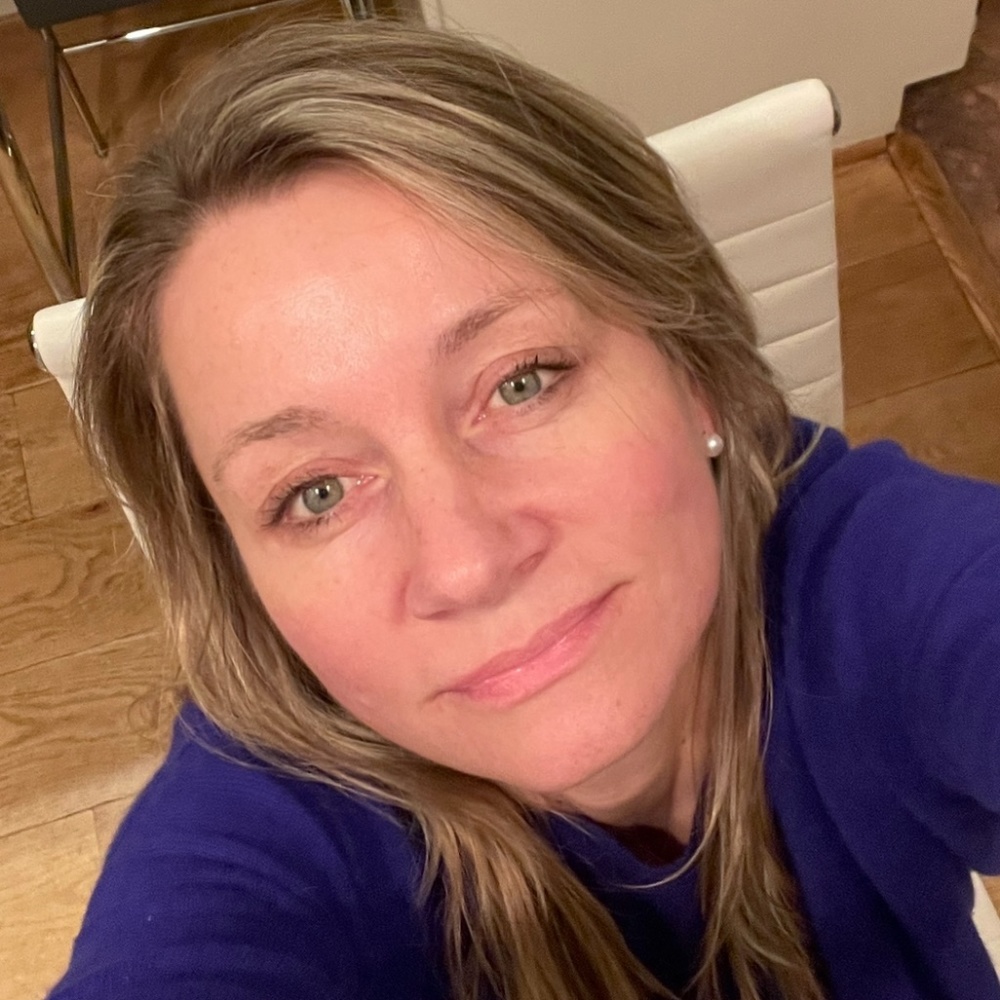 Meet your Posher, Laura